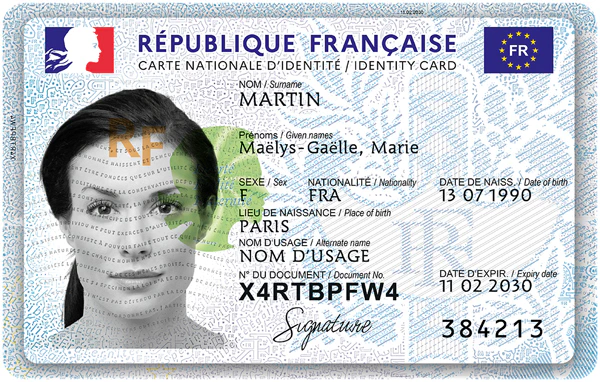 Photo d'identité à Vertou (Nantes) pour la Carte Nationale d'Identité - Alternative à Photomaton - Studio Loïc Photographe