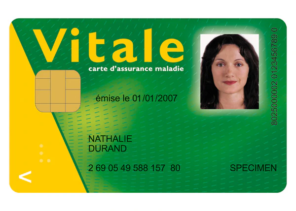 Photo d'identité à Vertou (Nantes) pour la Carte Vitale - Alternative à Photomaton - Studio Loïc Photographe